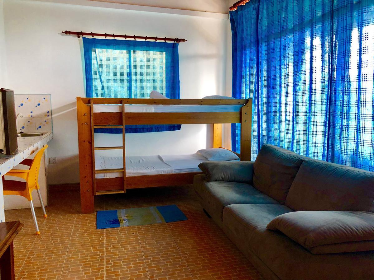Lanka Beach Hotel Ettukala Exterior photo