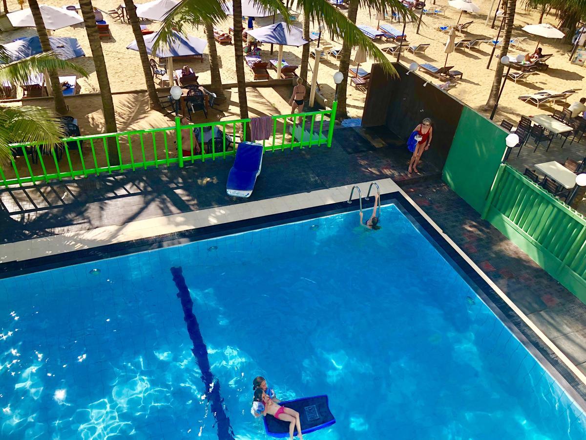 Lanka Beach Hotel Ettukala Exterior photo